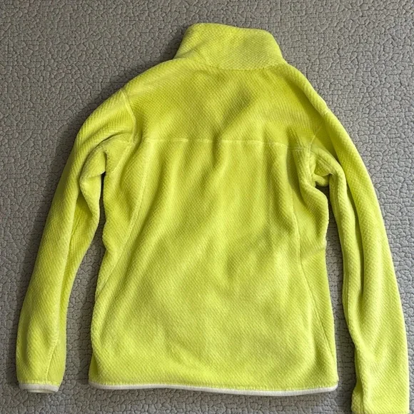 Patagonia Women's Bright Yellow Fleece Turtleneck - Picture 5 of 5